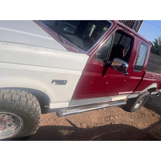 Ford F-150 5.0l Doble Cabina V8 4x4 At