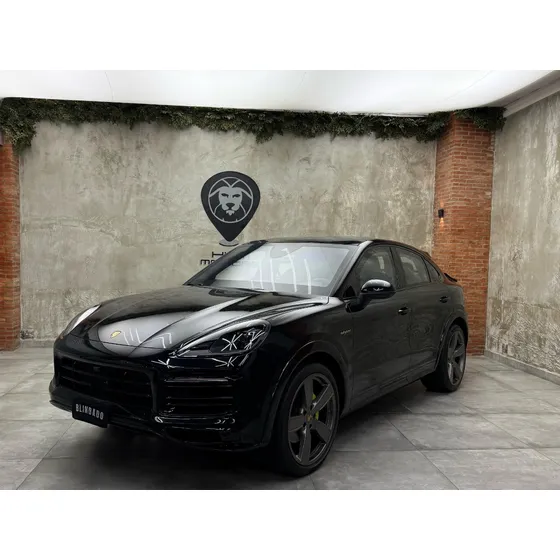 Porsche Cayenne 3.0 Platinum Edition Coupê E-hybrid Aut. 5p Hibrido