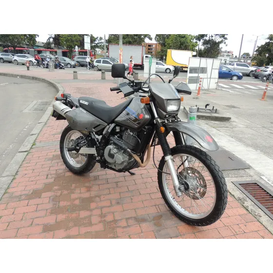 Suzuki Dr 650