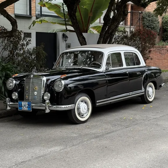 Mercedes Benz 220s Sunroof Saloon 1959 W180