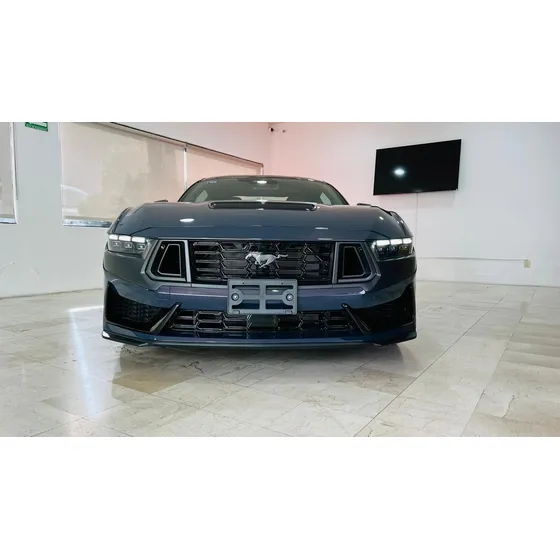 Ford Mustang 5.0 V8 Dark Horse Mt