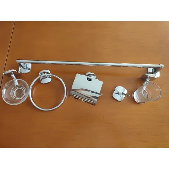 Juego De Accesorios De Baño Metal Cromado Ultimas Unidades