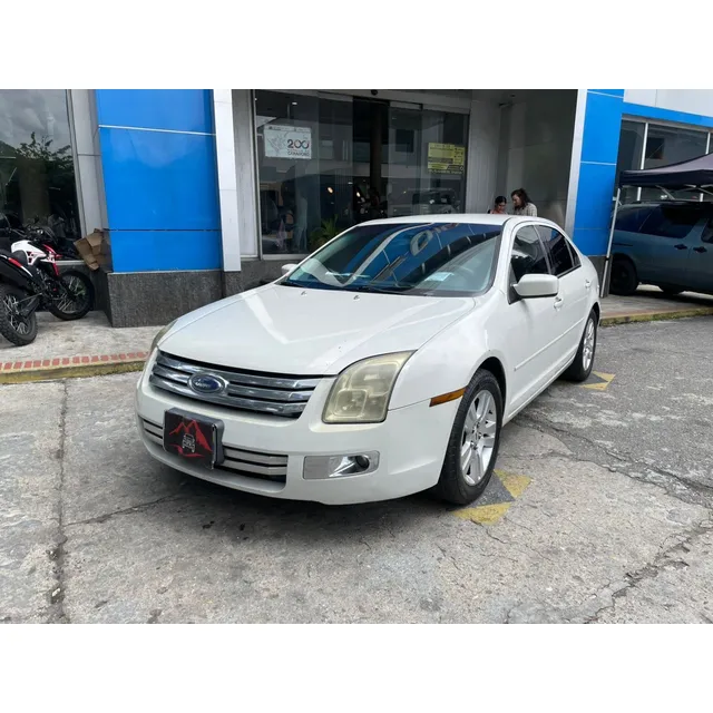 Ford Fusion Sedan