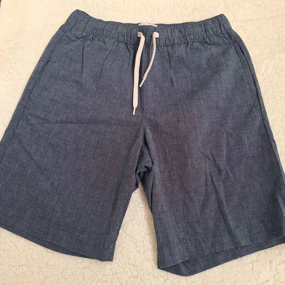Bermudas Caballeros Marca H & M Talla S, Usado