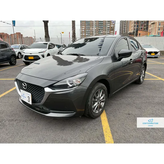 Mazda 2 Touring Sedan 1.5