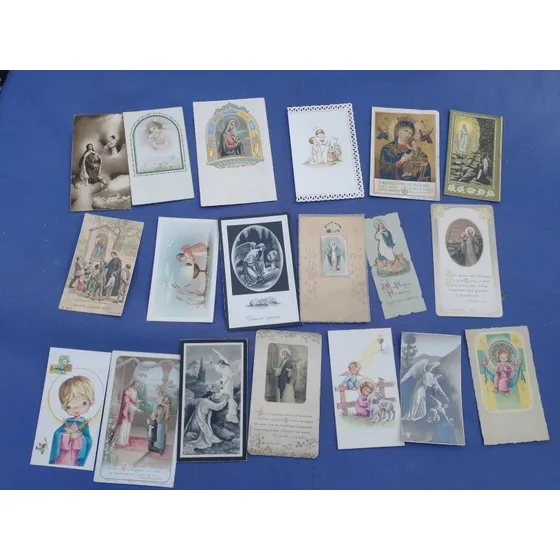 Lote 30 Antiguos Recuerdos Comunion Y Santitos Y Difuntos