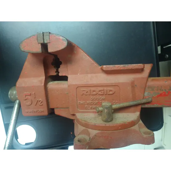 Prensa De Banco Ridgid 5000p Apertura 140 Mm