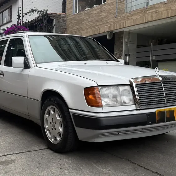 Mercedes-Benz Clase E 1992 E300 W124