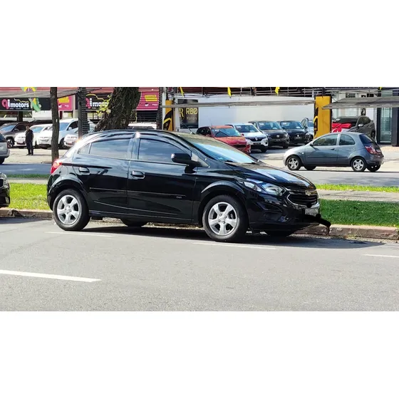 Chevrolet Onix 1.4 Lt Aut. 5p