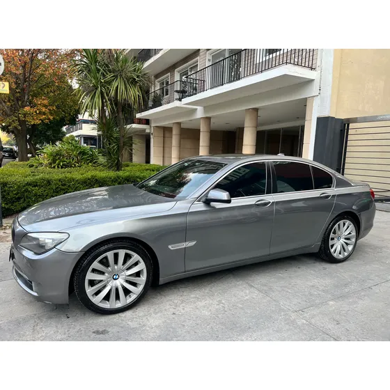 Bmw Serie 7 4.8 750i Premium 407cv