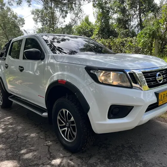 Nissan Frontier 2020 Nissan Frontier 2020 4x4 Diesel Versión De Lujo Xe