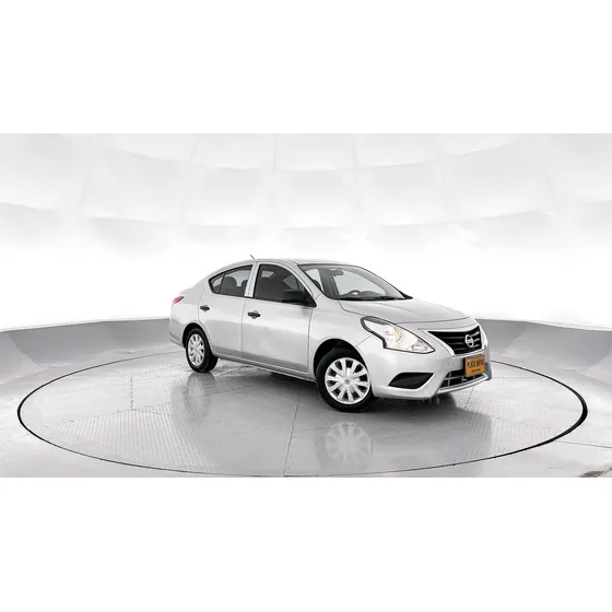 Nissan Versa Drive