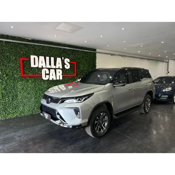 Toyota Sw4 Diamond 4x4 2.8 At
