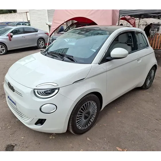 Fiat 500 2024