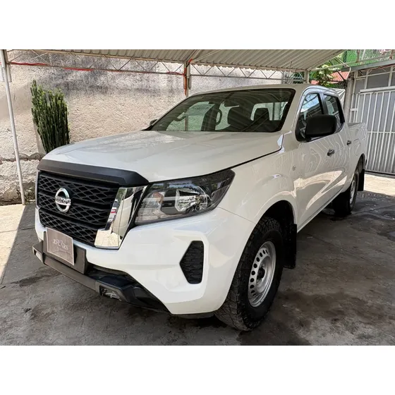 Nissan Np300 Frontier Se Doble Cabina 4x2