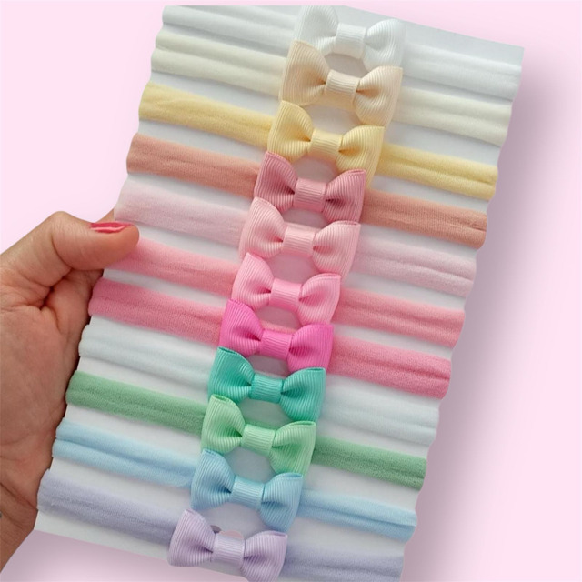 Kit 11 Lacinhos Na Faixinha Meia De Seda Maternidade Colors Kit 11 Lacinhos Na Faixinha Meia De Seda Maternidade Colors