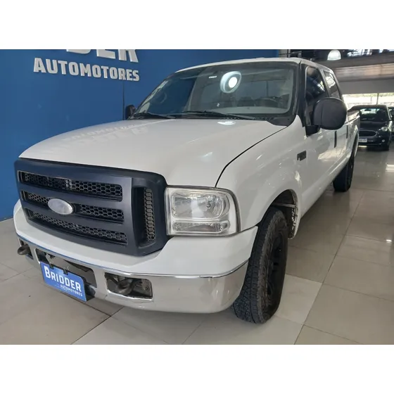 Ford F-100 3.9 Cab. Doble Xlt 4x2