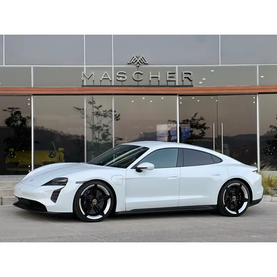 Porsche Taycan Gts