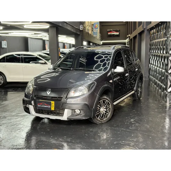 Renault Stepway 1.600cc M/t C/a 2014