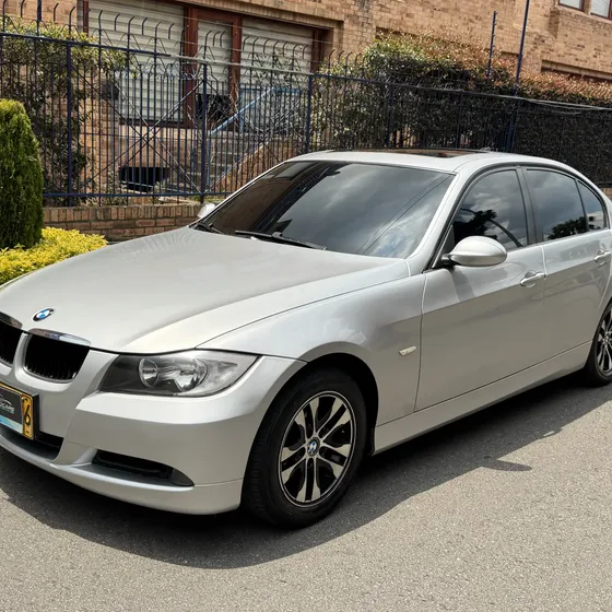 BMW Serie 3 2009 2.0 318i E90 Lci