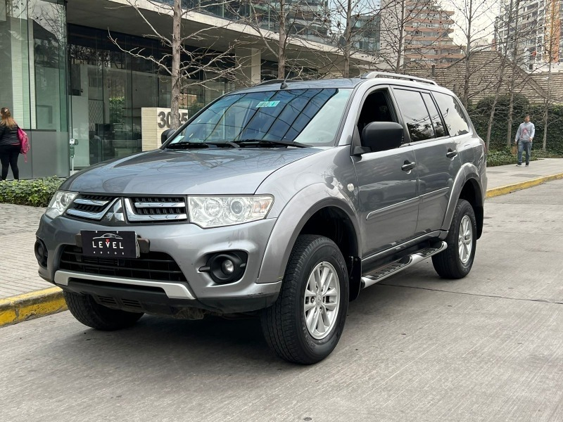 Mitsubishi Montero Sport Diésel 2.5 2016