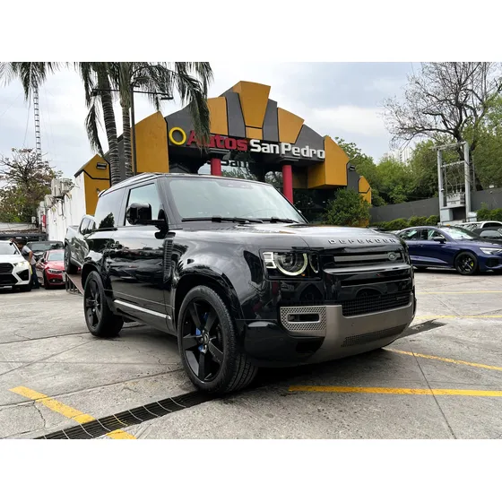 Land Rover Defender 90 3.0 Mhev
