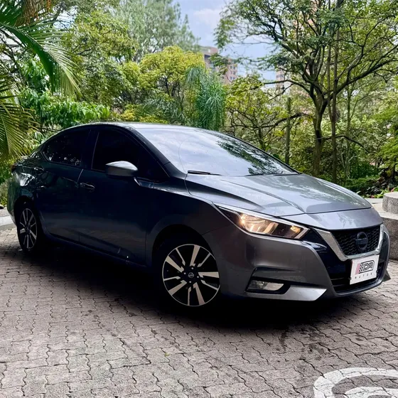 Nissan Versa 2023 Advance