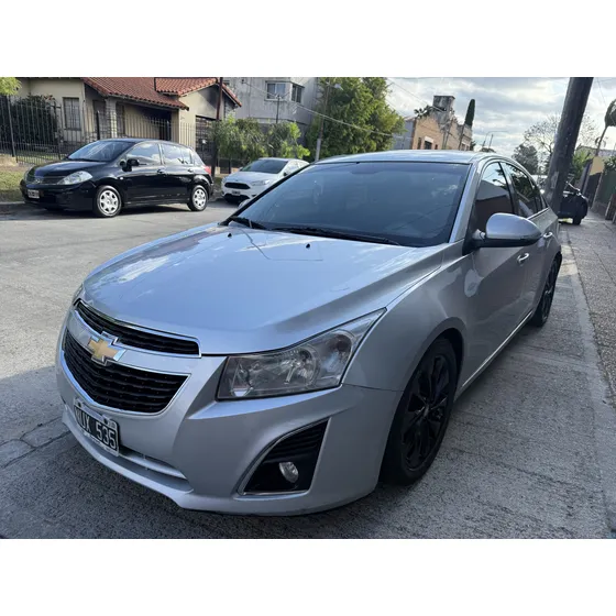 Chevrolet Cruze 1.8 Lt Mt 4 P