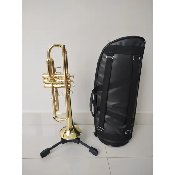Trompete Hs Musical Tr5-37 Sib Reverse -poucos Dias Uso 4999