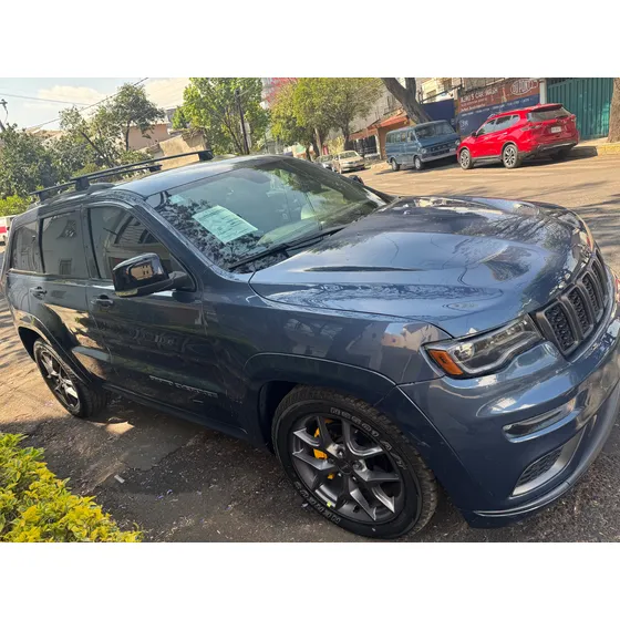 Jeep Grand Cherokee 3.6 Limited Lujo 4x2 Mt