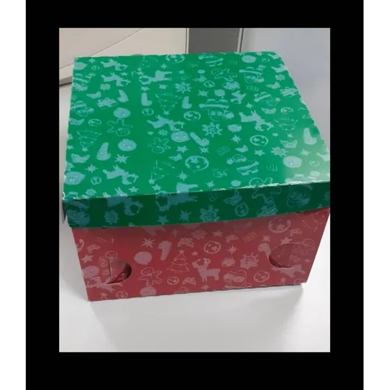Caja De Torta 30x30x10 Motivo Navideño Bulto 50 Und