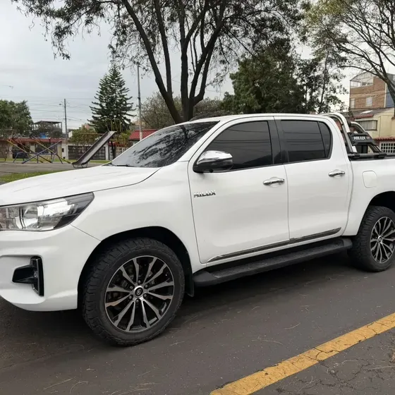 Toyota Hilux 2019 2.7l