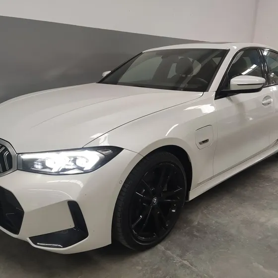 BMW Serie 3 2024 2.0 330e F30 Iperformance Edicion M