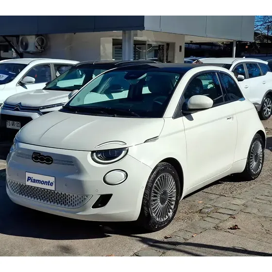 Fiat 500 2024