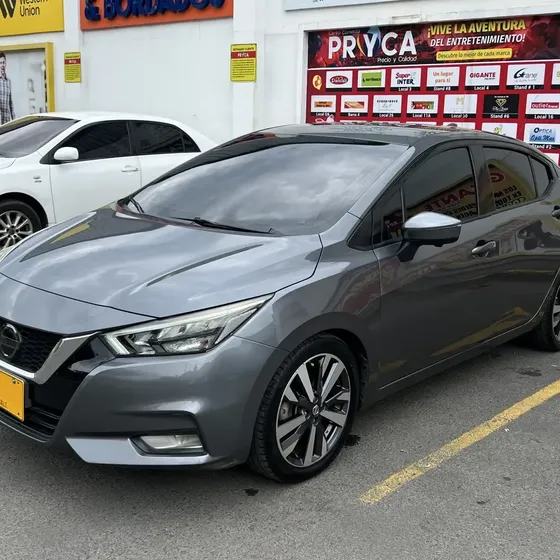 Nissan Versa 2020 Exclusive