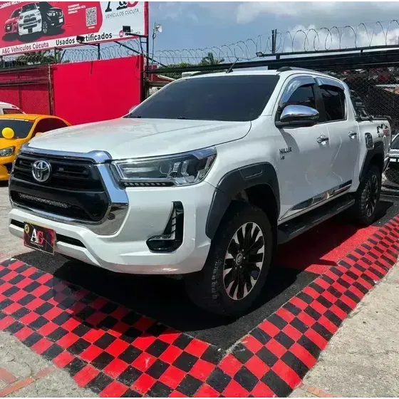 Toyota Hilux 2023 Srx 4.0 At Gasolina