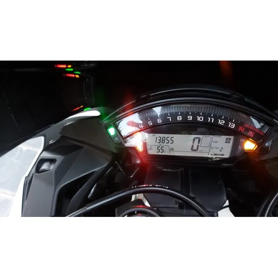 Kawasaki Zx10r Como Nueva, Mas Accesorios