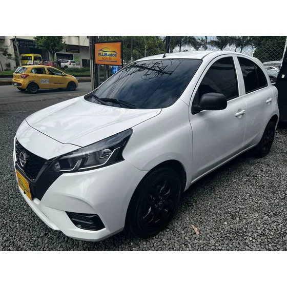 Nissan March 1.6 Sense