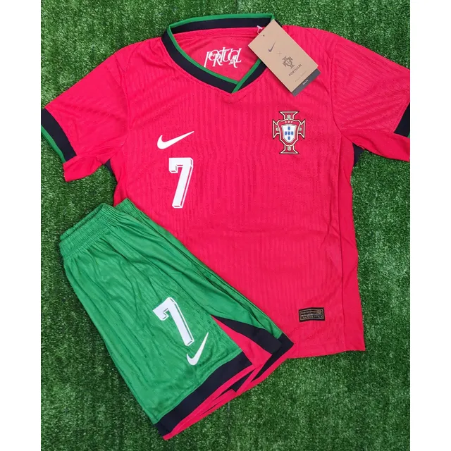 Conjunto Portugal - Ronaldo 7