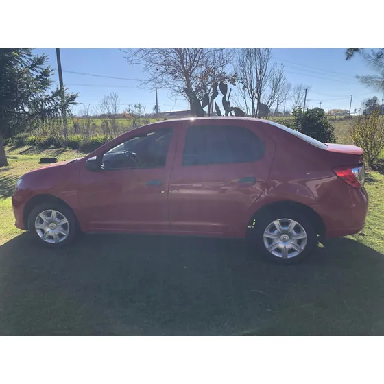Renault Logan 1.6 Authentique 85cv