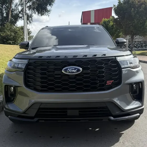 Ford Explorer 2025 3.0 Ecoboost V6 St 4wd