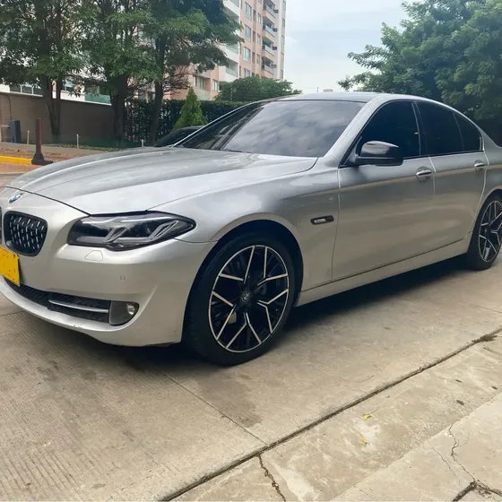 BMW Serie 5 2011 2.5 523i F10
