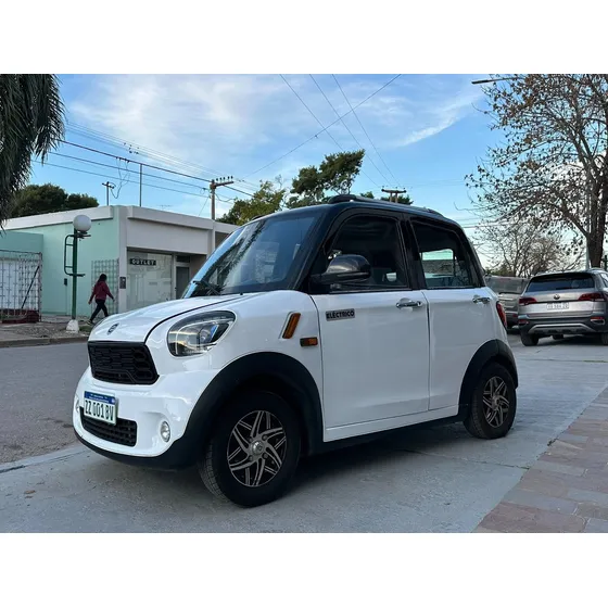 Coradir Tito 5 Puertas S5 100 S5 100 Aire Acondicionado