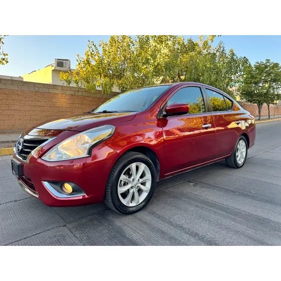 Nissan Versa 1.6 Advance At
