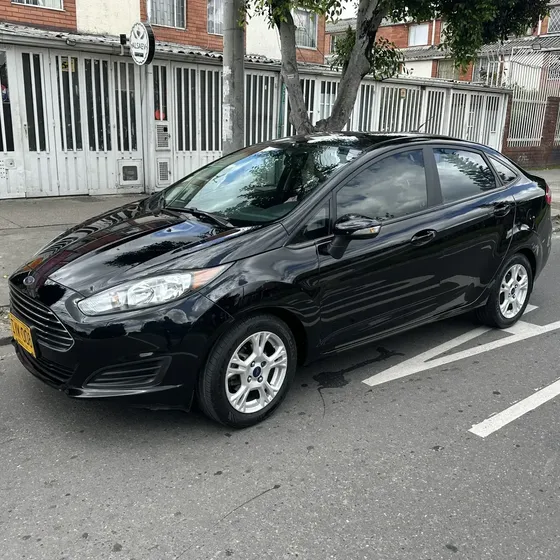 Ford Fiesta 2016 1.6 Sportback Se Mecánica