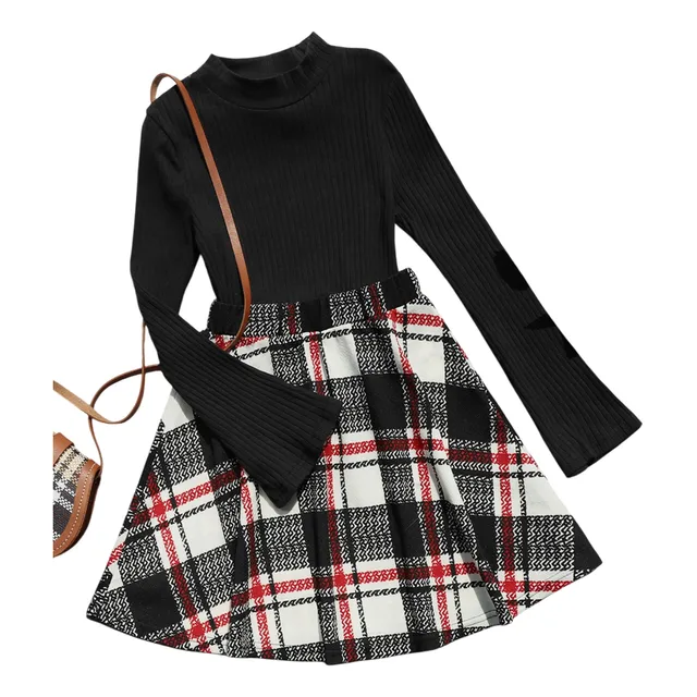 Conjunto De Blusa Cuello Alto Para Niña Y Falda Escocesa