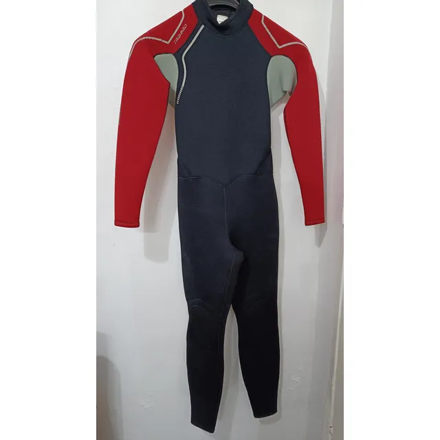 Traje De Buceo Marca Tribord En Oferta