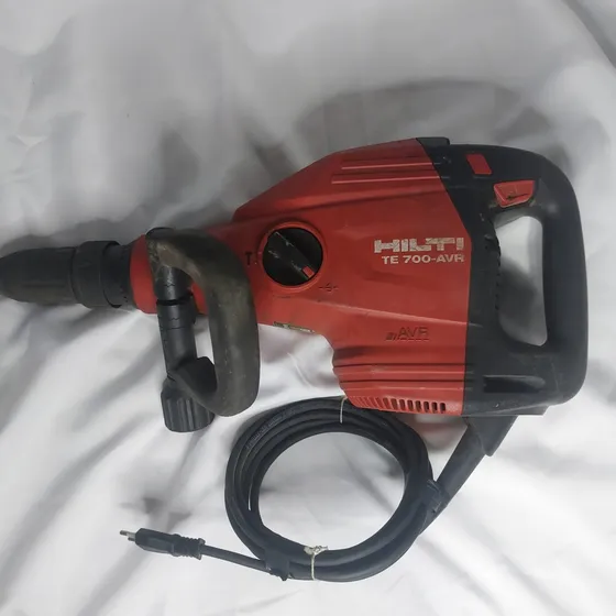 Demoledor Hilti Te 700