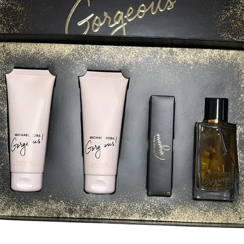 Coffret Guerlain La Petite Robe Noire Kit - Perfume Feminino