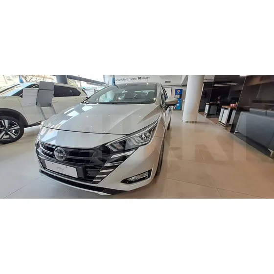 Nissan Versa 1.6 Advance At